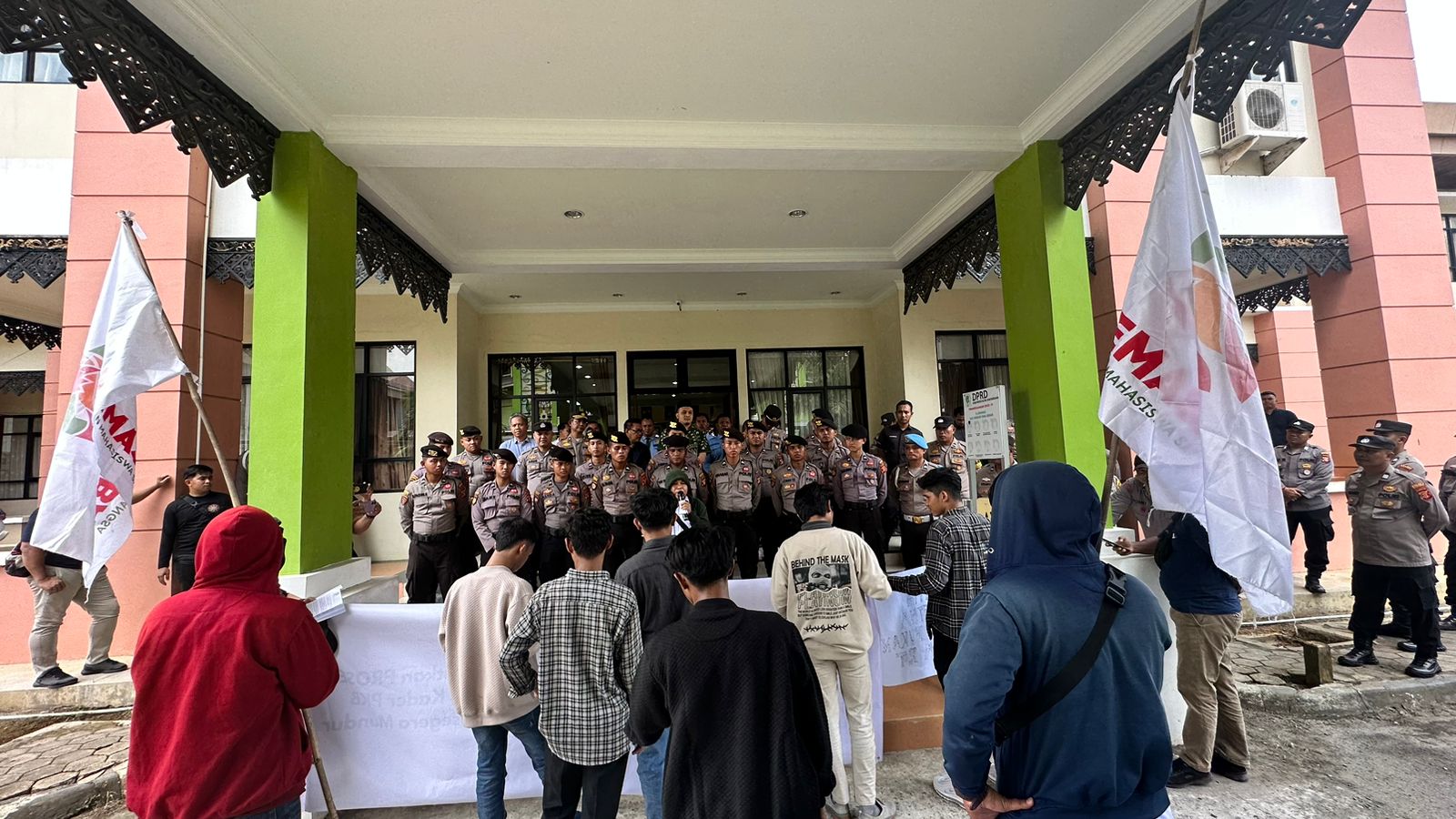 WhatsApp Image 2023-08-16 at 16.46.58