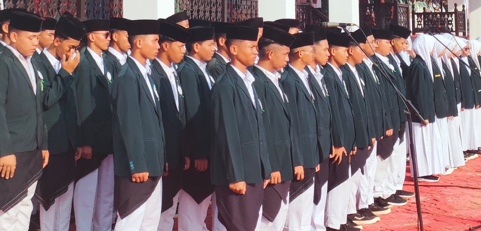 Dukungan Prabowo – Gibran Dari Santri dan Santriwati di Tenggarong untuk Program Unggulan Dana Abadi Pesantren