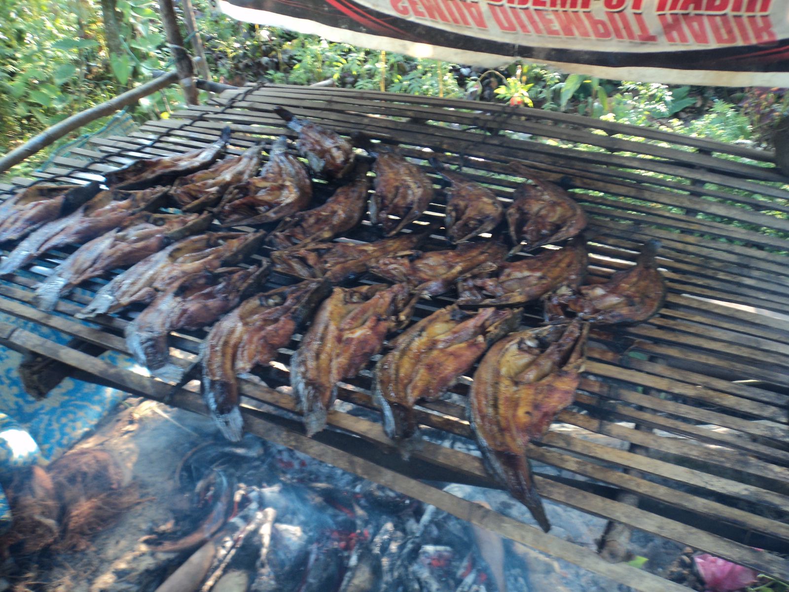 Masyarakat Muara Muntai Sukses Ciptakan Berbagai Produk Olahan Ikan dan Dipasarkan Ke Luar Pulau