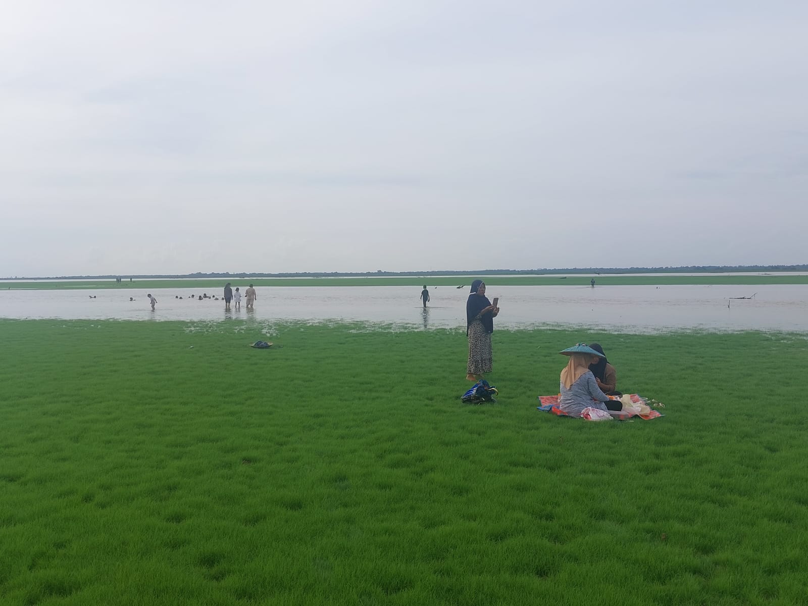 Ini Wisata Danau di Kaltim yang Menarik Ribuan Pengunjung Selama Lebaran
