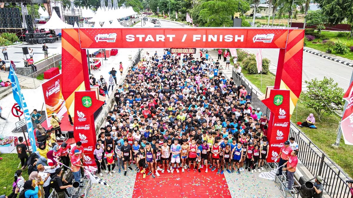 Semangat Pelari Kota Raja Running Festival Dongkrak Ekonomi Lokal Tenggarong